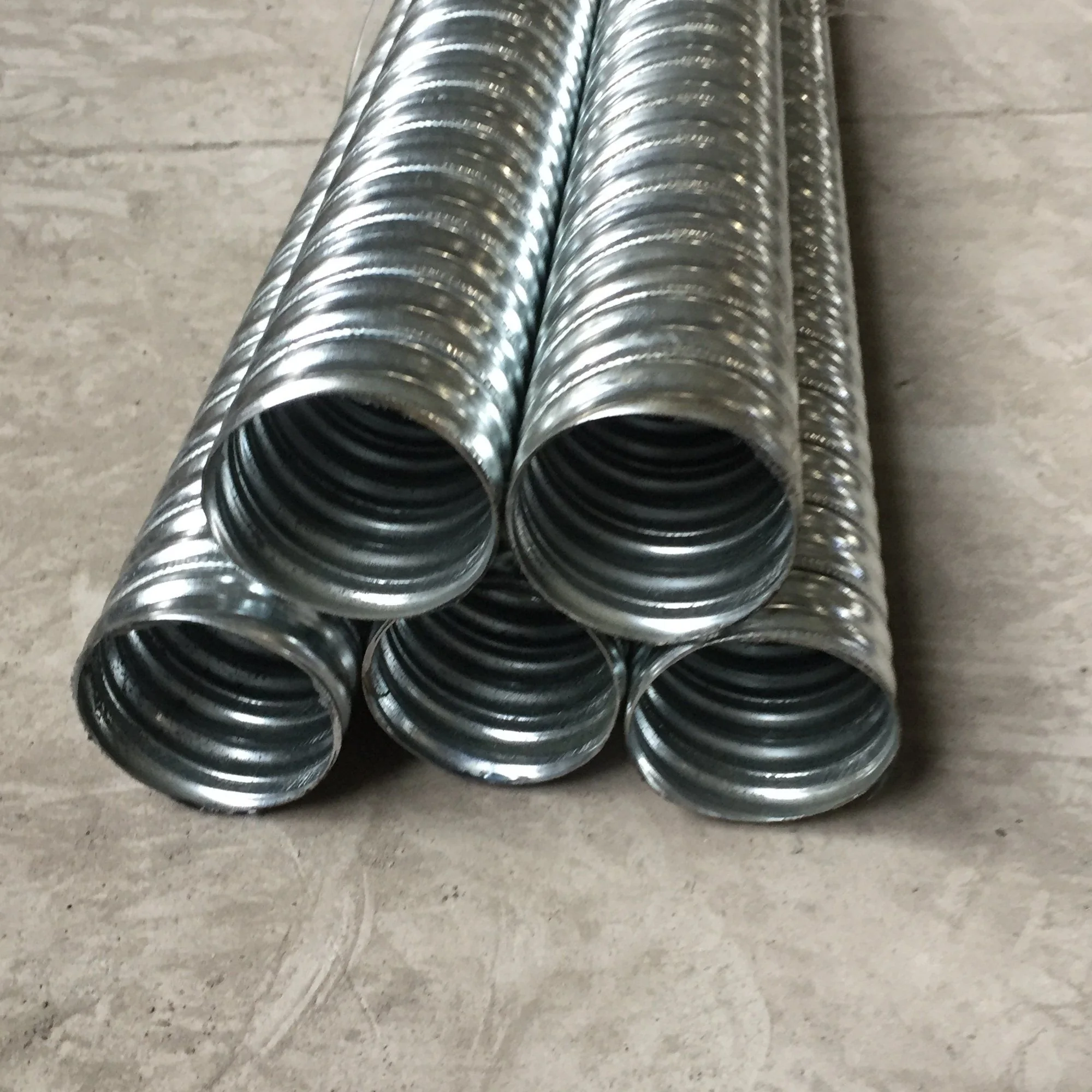 FLEXIBLE TUBE (38)