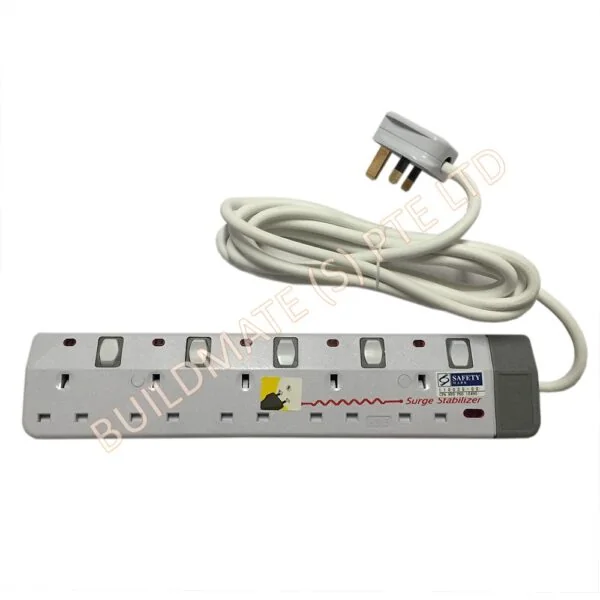 EXTENSION SOCKET (56)